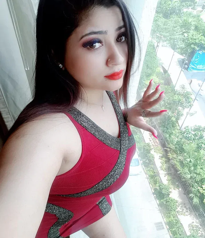 Model Aasma Escorts in Tiretta Bazaar