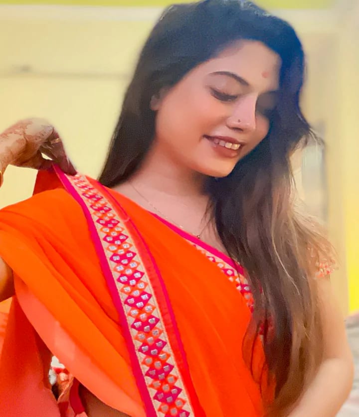 Khushi Yello Saree