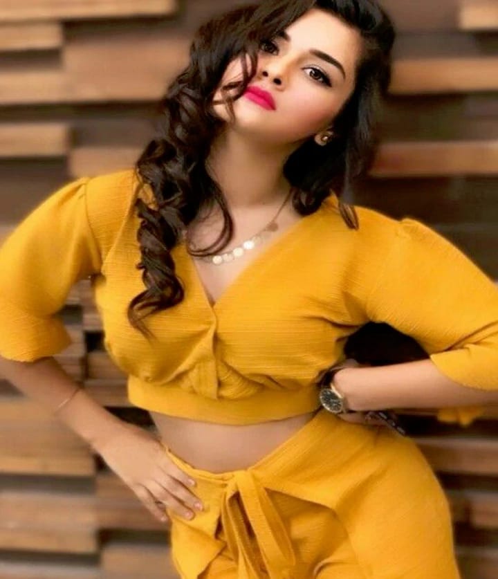 Misty Escorts Kolkata Housewife Escorts