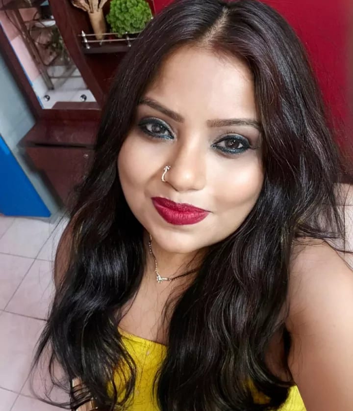 Call Girl Yashika