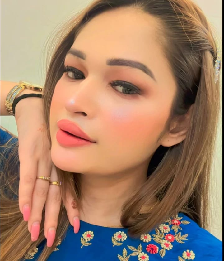Mehek Call Girl