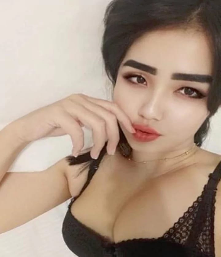 Naira Escorts